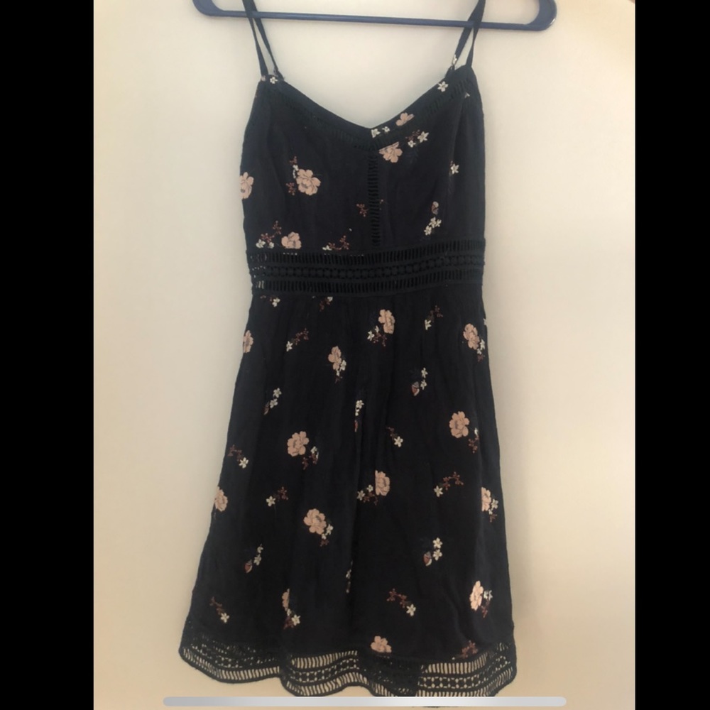 Navy blue Abercrombie floral dress